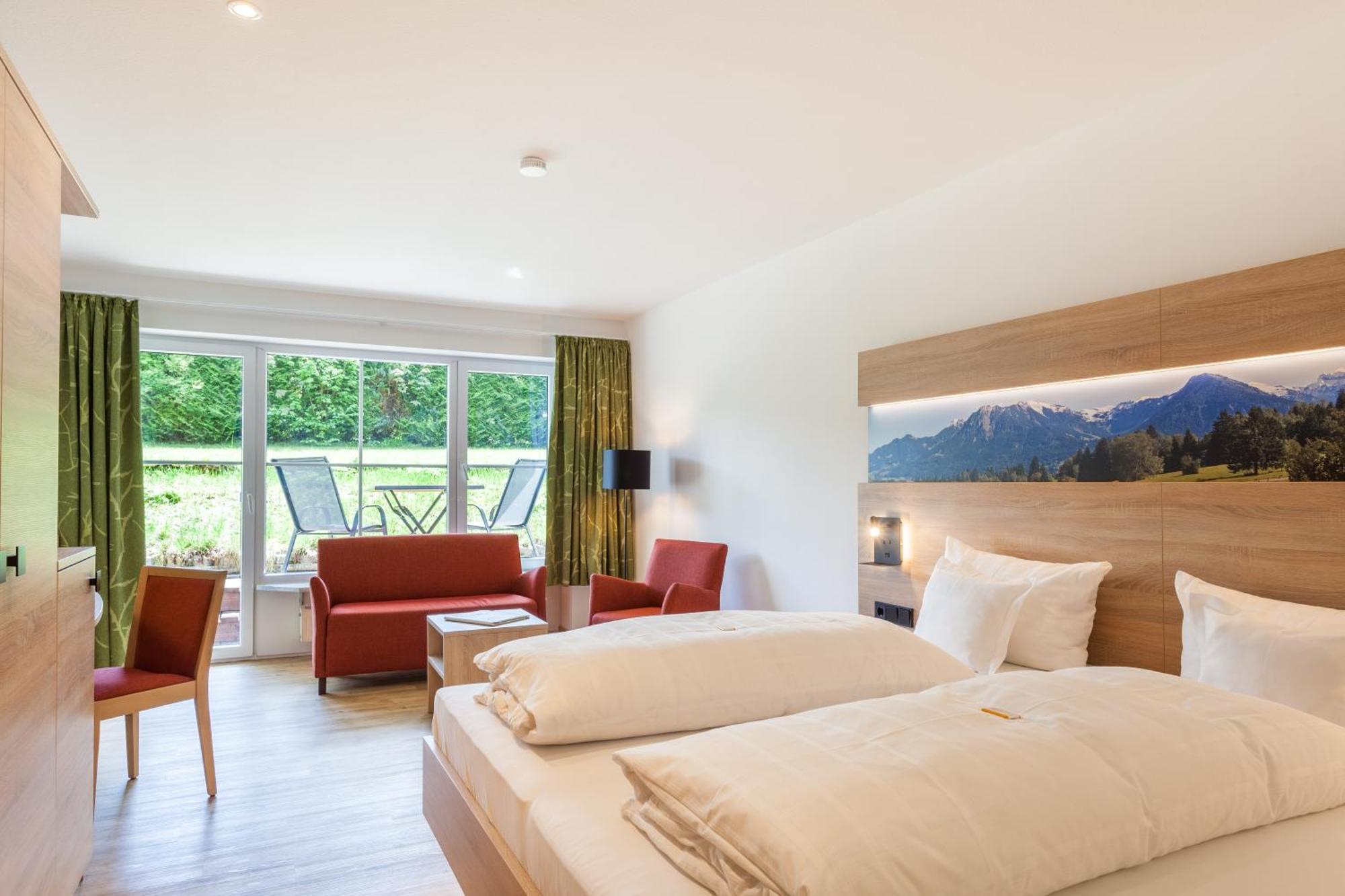 Ringhotel Nebelhornblick Oberstdorf Exterior photo