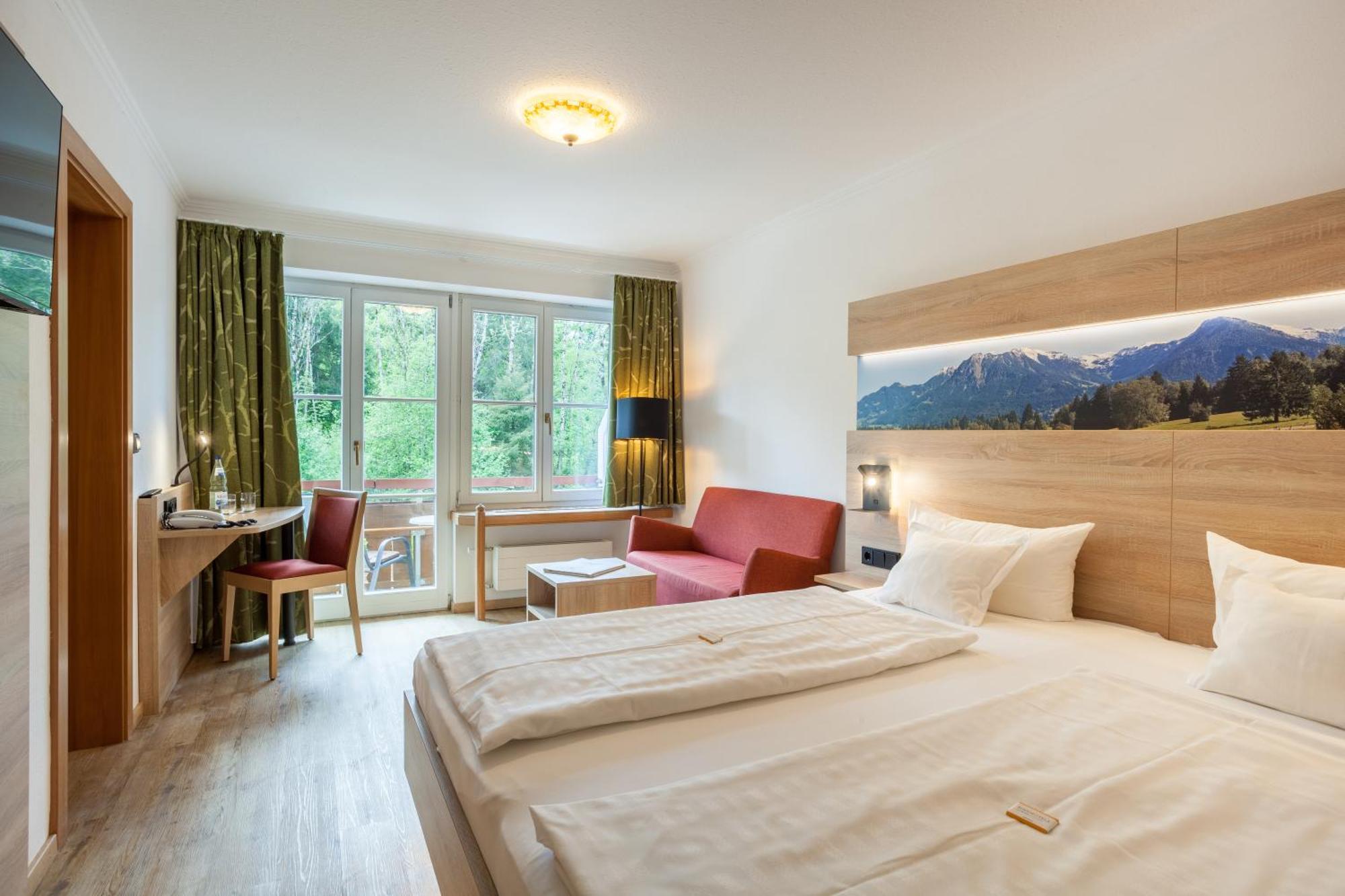 Ringhotel Nebelhornblick Oberstdorf Exterior photo