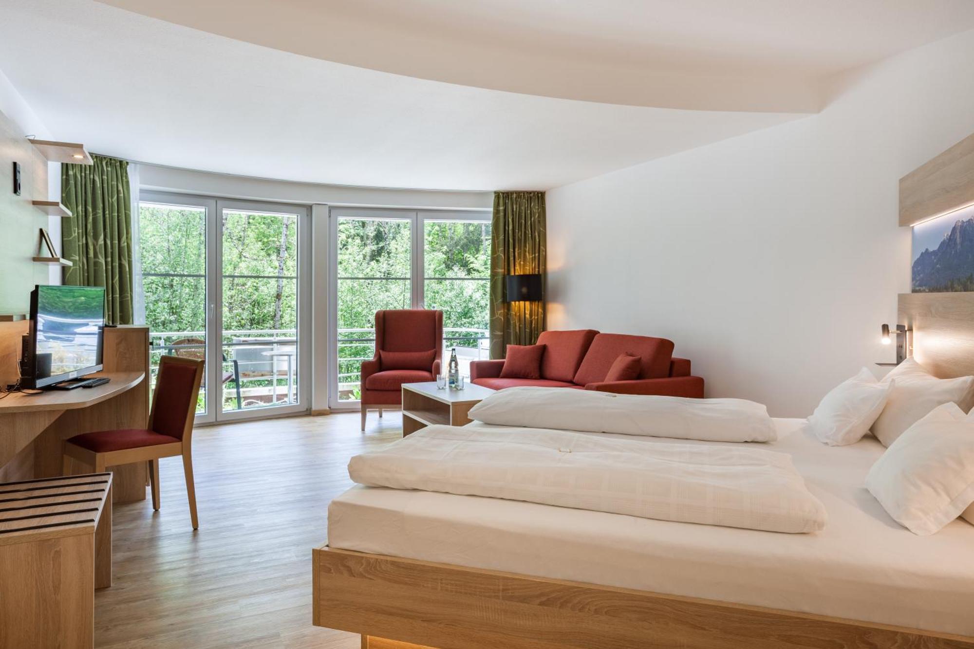Ringhotel Nebelhornblick Oberstdorf Exterior photo